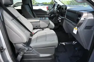 Ford F-150 2025 4x4 XLT 4 puertas SuperCrew 6.5 pies SB