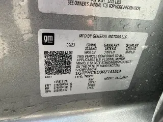 GMC Sierra 1500 2024 4x2 Elevation 4 puertas Cabina Crew 5.8 pies. Caja corta