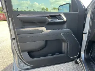 GMC Sierra 1500 2025 4x2 Elevation 4 puertas Cabina Crew 5.8 pies. Caja corta