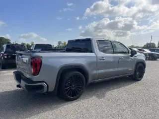 GMC Sierra 1500 2025 4x2 Elevation 4 puertas Cabina Crew 5.8 pies. Caja corta