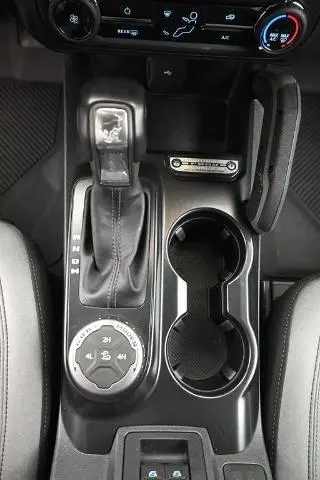 Ford Bronco 2024 4x4 Big Bend 4 puertas SUV