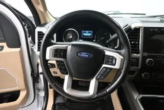 Ford F-250 Super Duty 2018 4x4 Lariat Cabina doble 4 puertas 6.8 pies caja corta Pickup