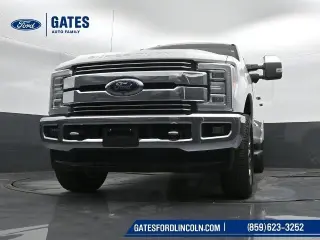 Ford F-250 Super Duty 2018 4x4 Lariat Cabina doble 4 puertas 6.8 pies caja corta Pickup