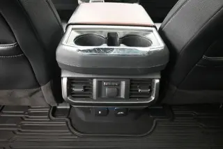 Ford F-150 2023 4x4 Lariat 4 puertas SuperCrew 6.5 pies SB