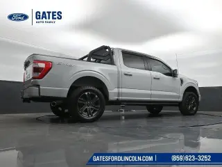 Ford F-150 2023 4x4 Lariat 4 puertas SuperCrew 6.5 pies SB