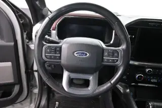 Ford F-150 2023 4x4 Lariat 4 puertas SuperCrew 6.5 pies SB