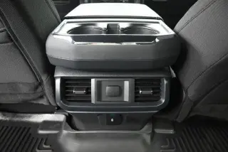 Ford F-150 2024 4x4 STX 4 puertas SuperCrew 5.5 pies. SB