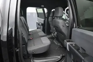 Ford F-150 2024 4x4 STX 4 puertas SuperCrew 5.5 pies. SB