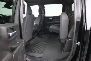 Chevrolet Silverado 1500 2025 4x4 Custom Trail Boss 4 puertas Cabina Crew 5.8 pies. SB