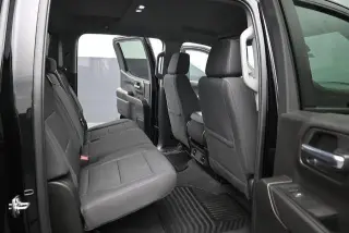Chevrolet Silverado 1500 2025 4x4 Custom Trail Boss 4 puertas Cabina Crew 5.8 pies. SB