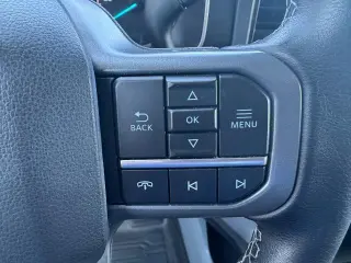 Ford F-150 2023 4x4 XLT 4 puertas SuperCrew 6.5 pies SB