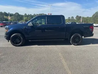 Ford F-150 2024 4x4 XLT 4 puertas SuperCrew 5.5 pies SB