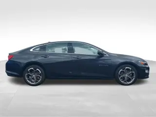 Chevrolet Malibu 2023 LT 4 puertas Sedán con 1LT