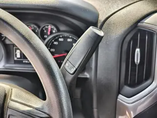 Chevrolet Silverado 3500HD 2021 4x2 Camión de Trabajo 4 puertas Cabina Crew LB SRW