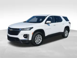 Chevrolet Traverse 2023 LS 4 puertas SUV con paquete 1LS