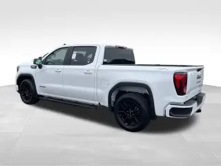 GMC Sierra 1500 2024 4x4 Elevation Estándar 4 puertas Cabina Crew 5.8 pies. SB