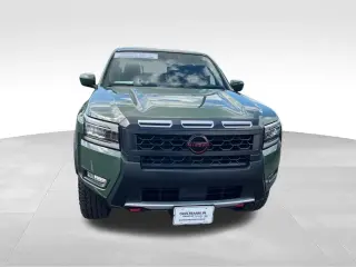 Nissan Frontier 2025 4x4 PRO-4X 4 puertas Cabina Crew 5 pies. SB