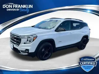 Vehículo utilitario deportivo GMC Terrain 2022 AWD AT4 4 puertas