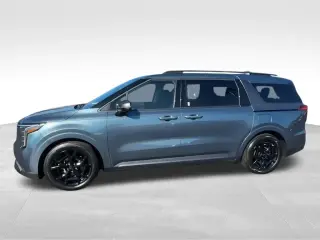 Kia Carnival 2025 SX Prestige 4 puertas Minivan