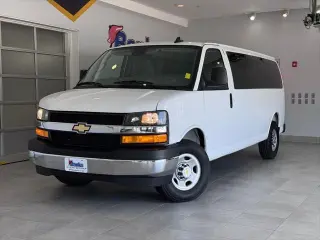 Chevrolet Express 2025 LT 3500 3ptas Furgón de Pasajeros Extendido