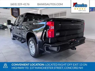 Chevrolet Silverado 1500 2024 4x4 RST 4 puertas Cabina Crew 5.8 pies. Caja corta