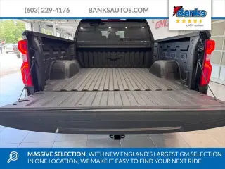 Chevrolet Silverado 1500 2024 4x4 RST 4 puertas Cabina Crew 5.8 pies. Caja corta