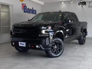 Chevrolet Silverado 1500 2021 4x4 LT Trail Boss 4 puertas Cabina Crew 5.8 pies. SB