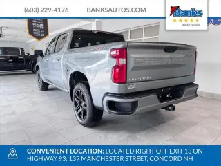 Chevrolet Silverado 1500 2023 4x4 RST 4 puertas Cabina Crew 5.8 pies. Caja corta