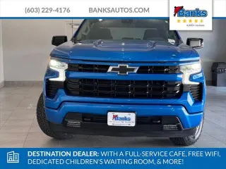 Chevrolet Silverado 1500 2024 4x4 RST 4 puertas Cabina Crew 5.8 pies. SB