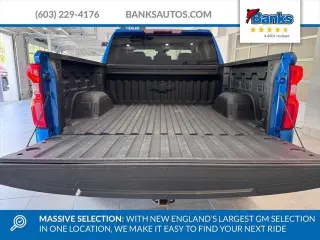 Chevrolet Silverado 1500 2024 4x4 RST 4 puertas Cabina Crew 5.8 pies. SB