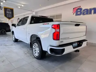 Chevrolet Silverado 1500 2026 4x4 RST 4 puertas Cabina de equipo 6.6 pies. Caja corta