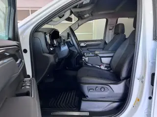Chevrolet Silverado 1500 2026 4x4 RST 4 puertas Cabina de equipo 6.6 pies. Caja corta