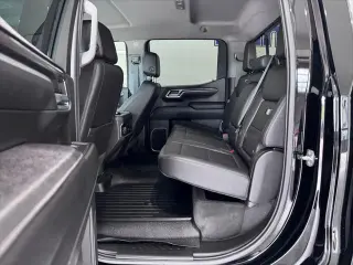 Chevrolet Silverado 1500 2023 4x4 LTZ 4 puertas Cabina Crew 5.8 pies. SB