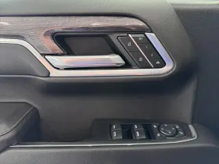 Chevrolet Silverado 1500 2022 4x4 LTZ 4 puertas Cabina Crew 5.8 pies. Caja corta