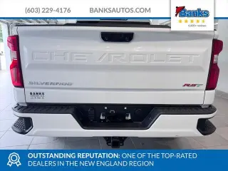 Chevrolet Silverado 1500 2023 4x4 RST 4 puertas Cabina Crew 5.8 pies. SB
