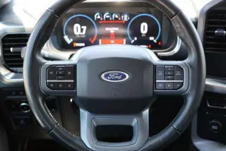 Ford F-150 2023 4x2 Lariat 4 puertas SuperCrew 5.5 pies SB