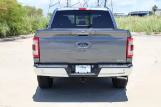 Ford F-150 2023 4x2 Lariat 4 puertas SuperCrew 5.5 pies SB