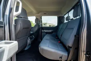 Ford F-150 2024 4x2 XLT 4 puertas SuperCrew 5.5 pies. Caja corta