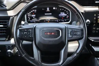 GMC Sierra 1500 2022 4x4 AT4 4dr Cabina Crew 5.8 pies. Caja corta