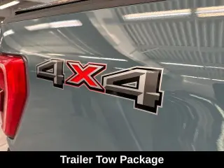Ford F-150 2023 4x4 XLT 4 puertas SuperCrew 5.5 pies. SB