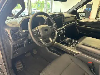 Ford F-150 2024 4x4 XLT 4 puertas SuperCrew 5.5 pies. SB