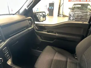 Ford F-150 2024 4x4 XLT 4 puertas SuperCrew 5.5 pies. SB