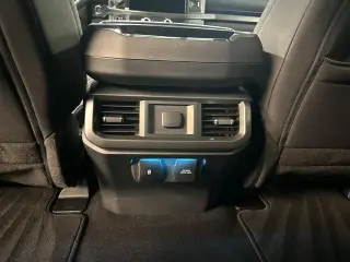 Ford F-150 2024 4x4 XLT 4 puertas SuperCrew 5.5 pies. SB