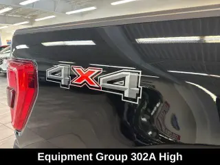 Ford F-150 2022 4x4 XLT 4 puertas SuperCrew 5.5 pies. SB