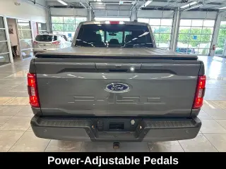 Ford F-150 2023 4x4 XLT 4 puertas SuperCrew 6.5 pies. SB