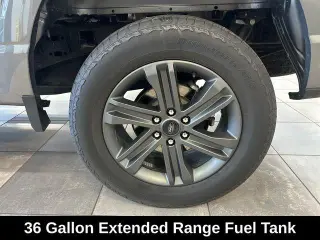 Ford F-150 2023 4x4 XLT 4 puertas SuperCrew 6.5 pies. SB