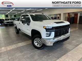 Chevrolet Silverado 3500HD 2023 4x4 Camión de Trabajo 4dr Crew Cab SB SRW