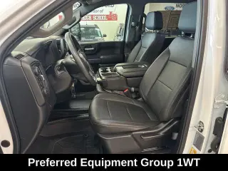 Chevrolet Silverado 3500HD 2023 4x4 Camión de Trabajo 4dr Crew Cab SB SRW