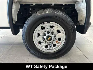 Chevrolet Silverado 3500HD 2023 4x4 Camión de Trabajo 4dr Crew Cab SB SRW