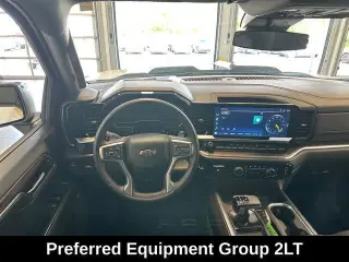 Chevrolet Silverado 1500 2024 4x4 LT Trail Boss 4 puertas Cabina Crew 5.8 pies. SB